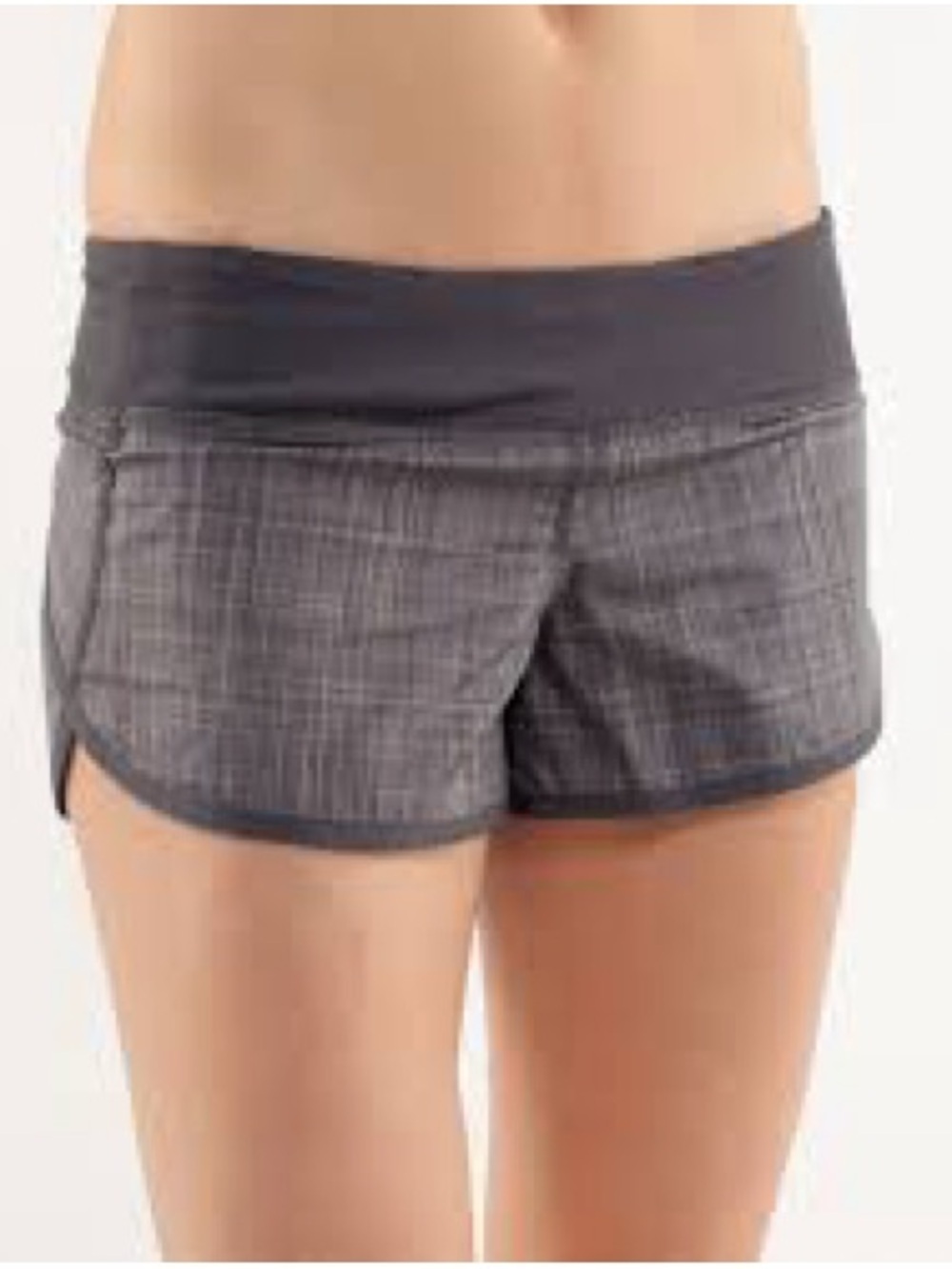Lululemon Speed Short 2.5" Grey Foxy Plaid Running Athletic Size 8